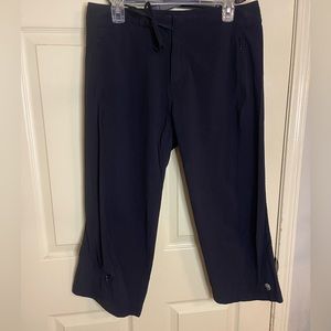 Mountain hardware crop pants